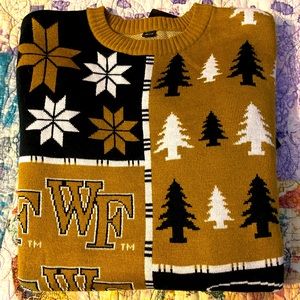 Wake Forest WF Medium oversized Christmas Sweater